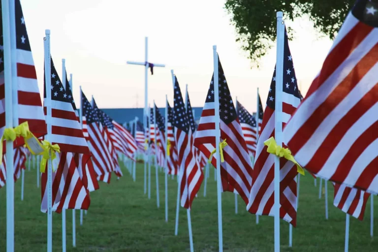 memorial-day-354082_1920-min
