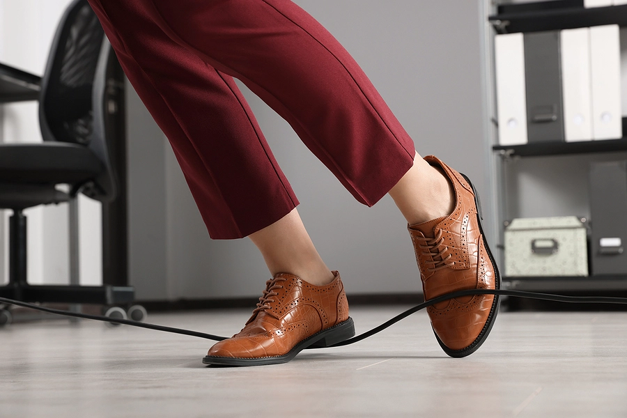 Slip-and-Fall-Person-tripping-over-a-cord