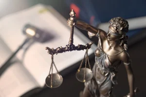 Statue-of-Justice